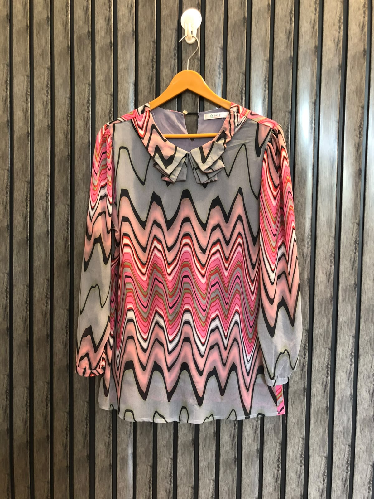 Chest 19  Length 27  Fabric Chiffon Ladies Stylish Western Top