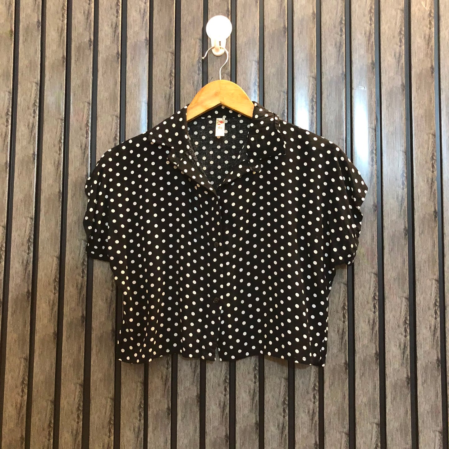 Chest 17  Length 14  Fabric Linen Ladies New Crop Top
