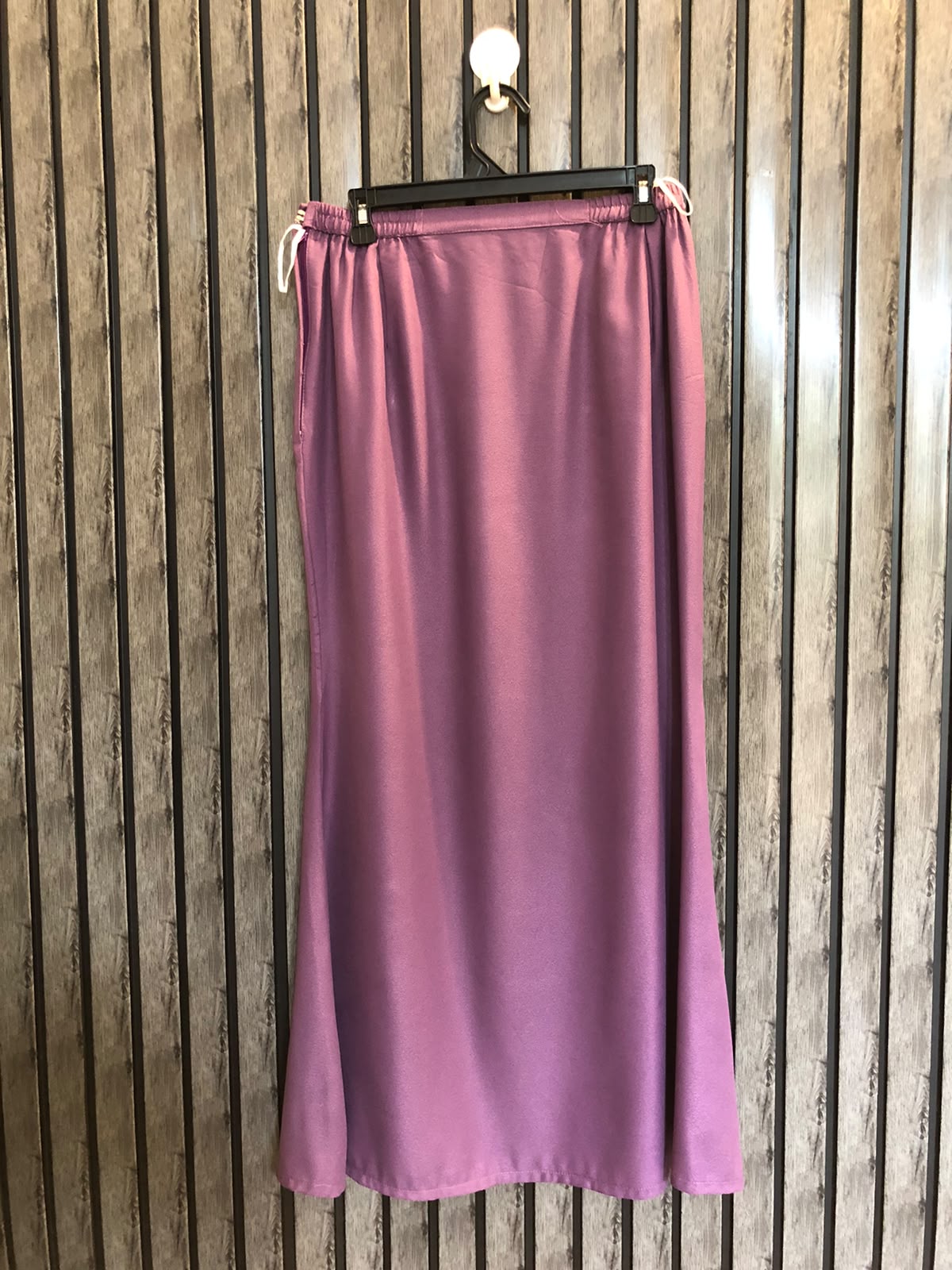 waist 30  Length 38  Fabric silk Fashionable Western Wear Skirts for Women