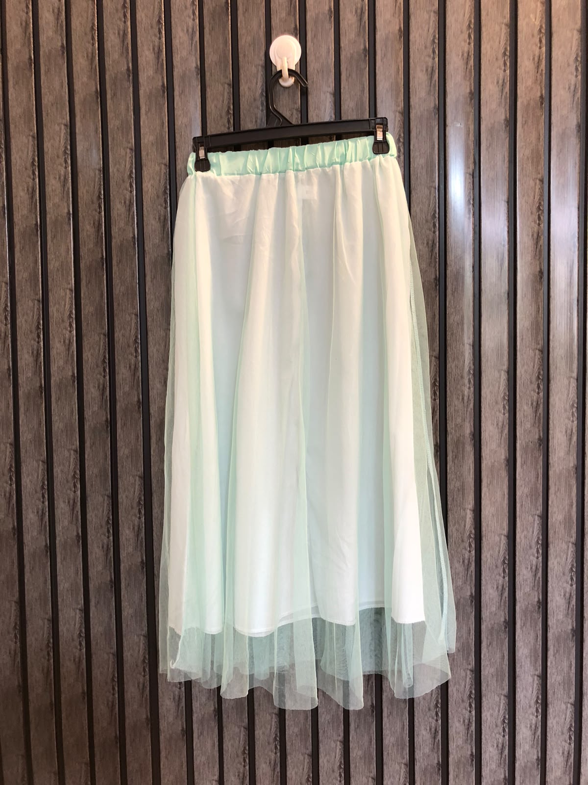 waist 26  Length 31  Fabric net Women's Luxury Branded Skirts