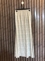 waist 26  Length 38  Fabric silk Women's Western Skirts – New Arrivals