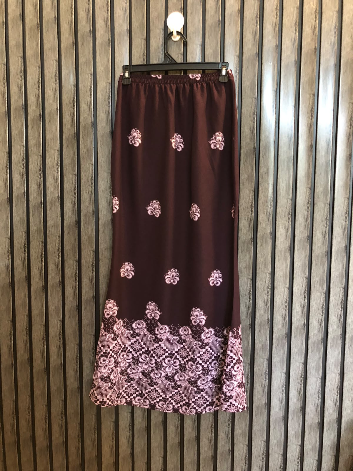 waist 28  Length 39  Fabric silk Modern Western Skirts Collection