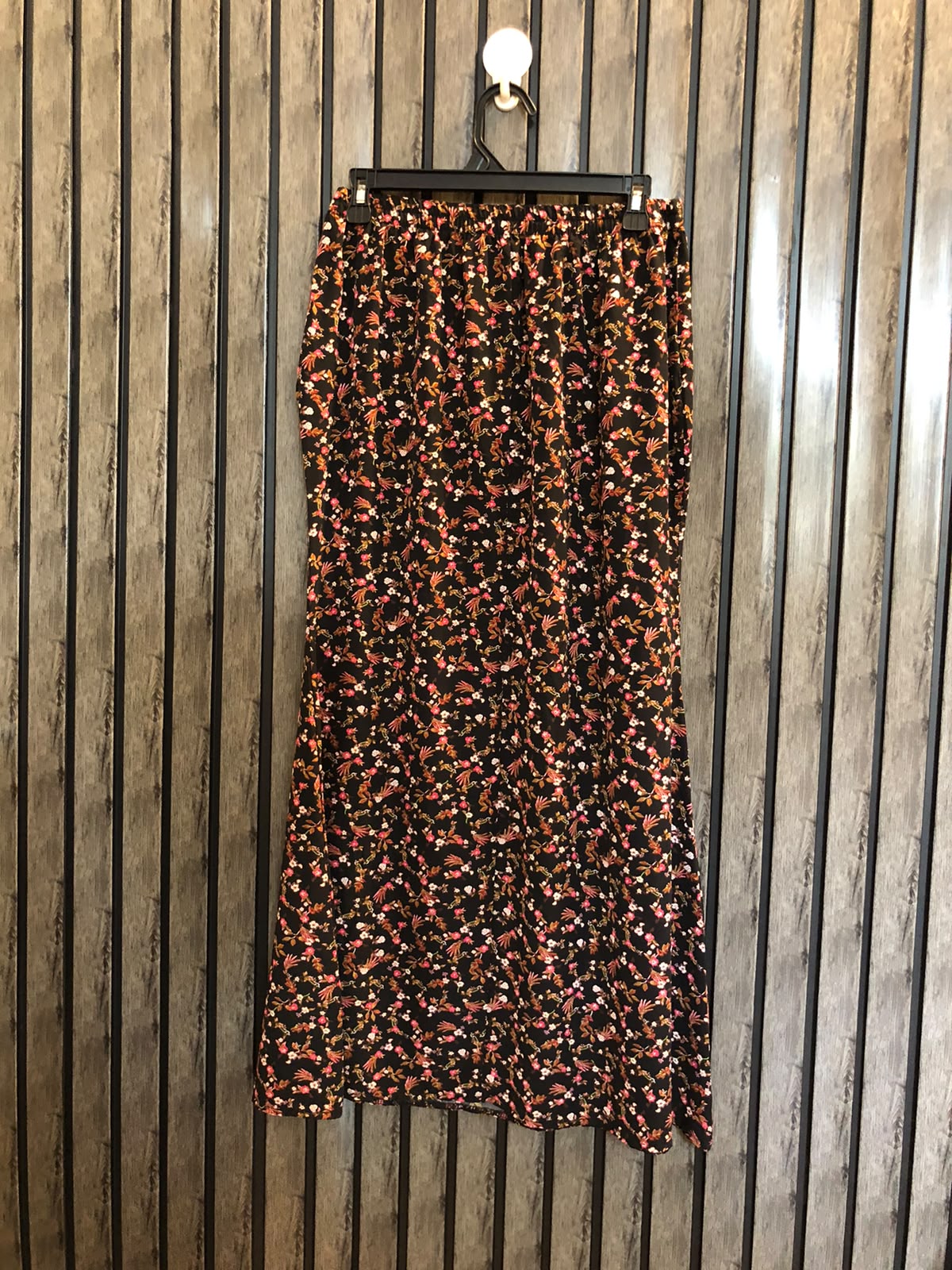waist 30  Length 36  Fabric silk Latest Imported Women's Skirts