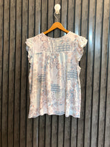 Chest 21  Lenght 24  Fabric coton Premium Women's Sleeveless Tops Collection