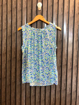 Chest 19  Lenght 22  fabric linen Branded Ladies Fashion Tops