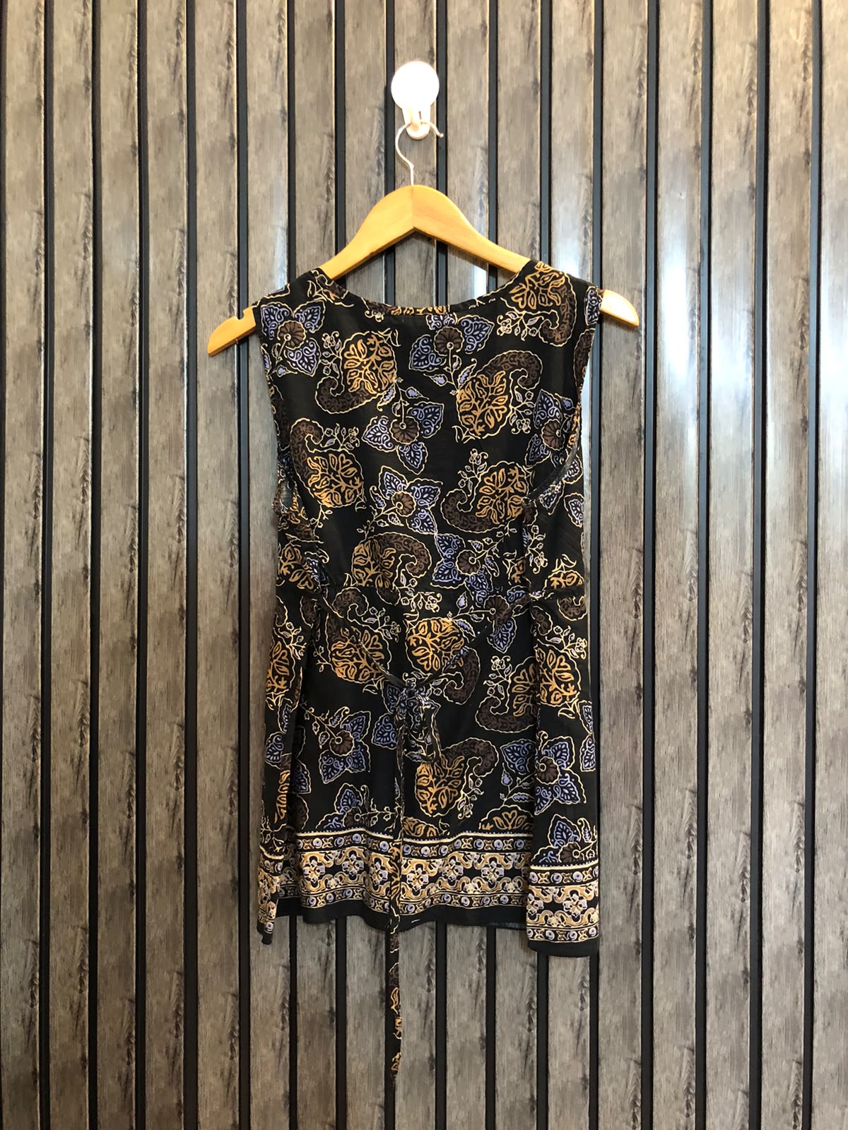 Chest 20  Lenght 24  Fabric cotton Western Women's Clothing Collection