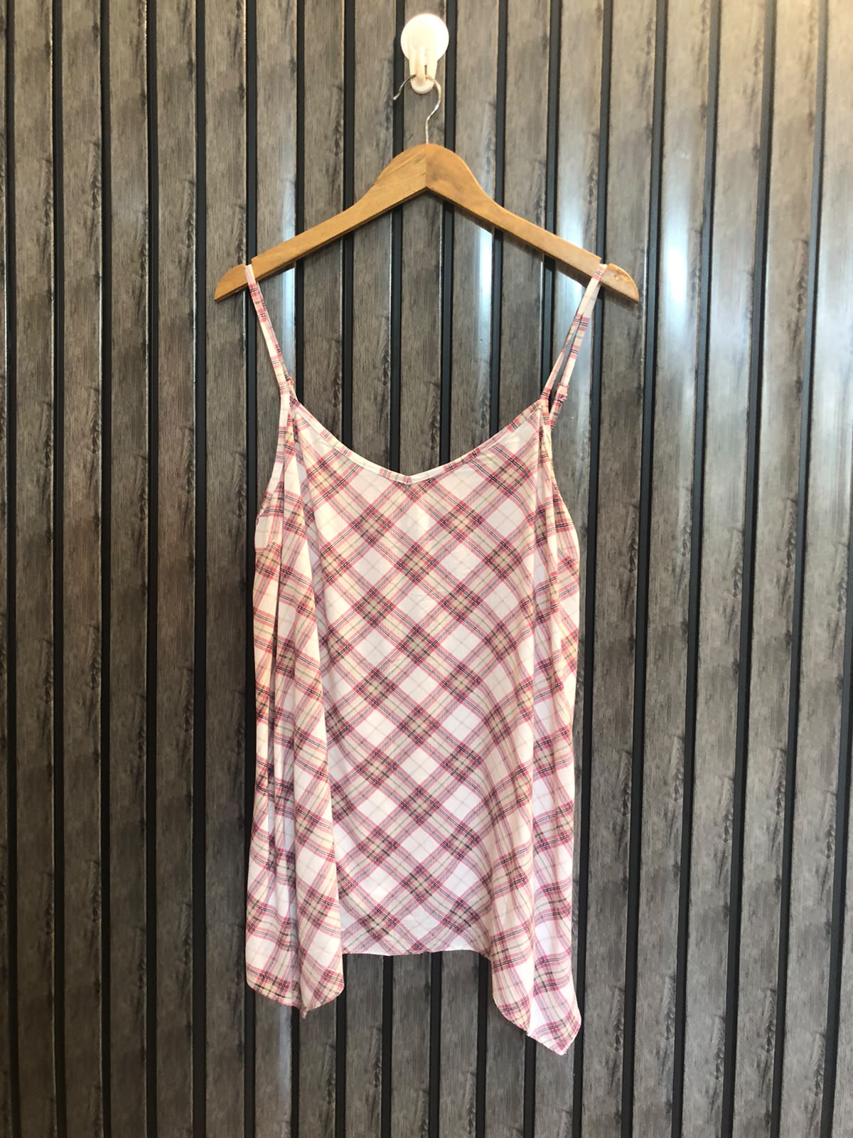 Chest 18  Lenght 28  Fabric linen Women's Sleeveless Tops
