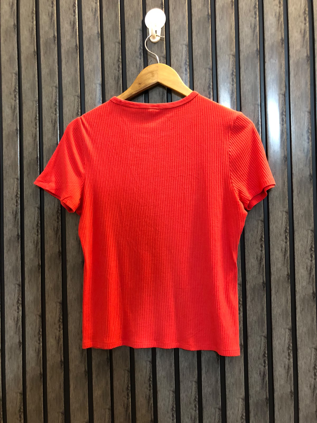Chest 20  Lenght 20  Western Vibe Branded Tees