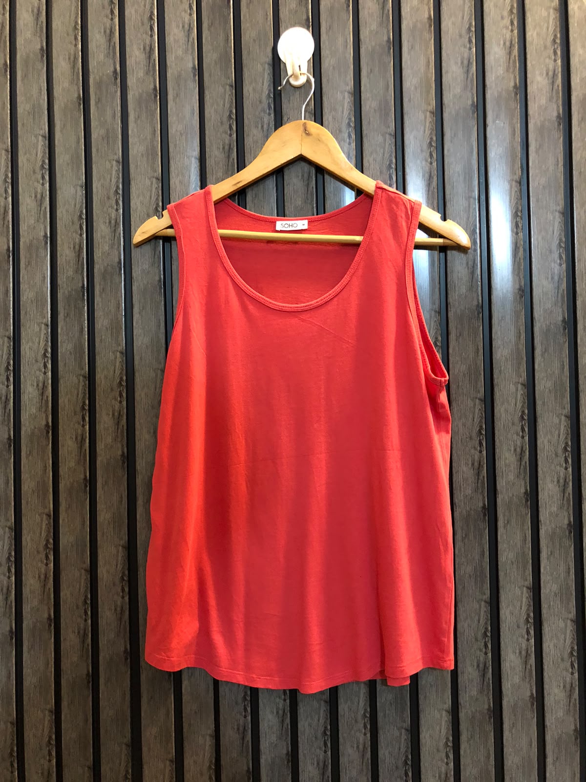 Chest 20  Lenght 23 Premium T-Shirt Club