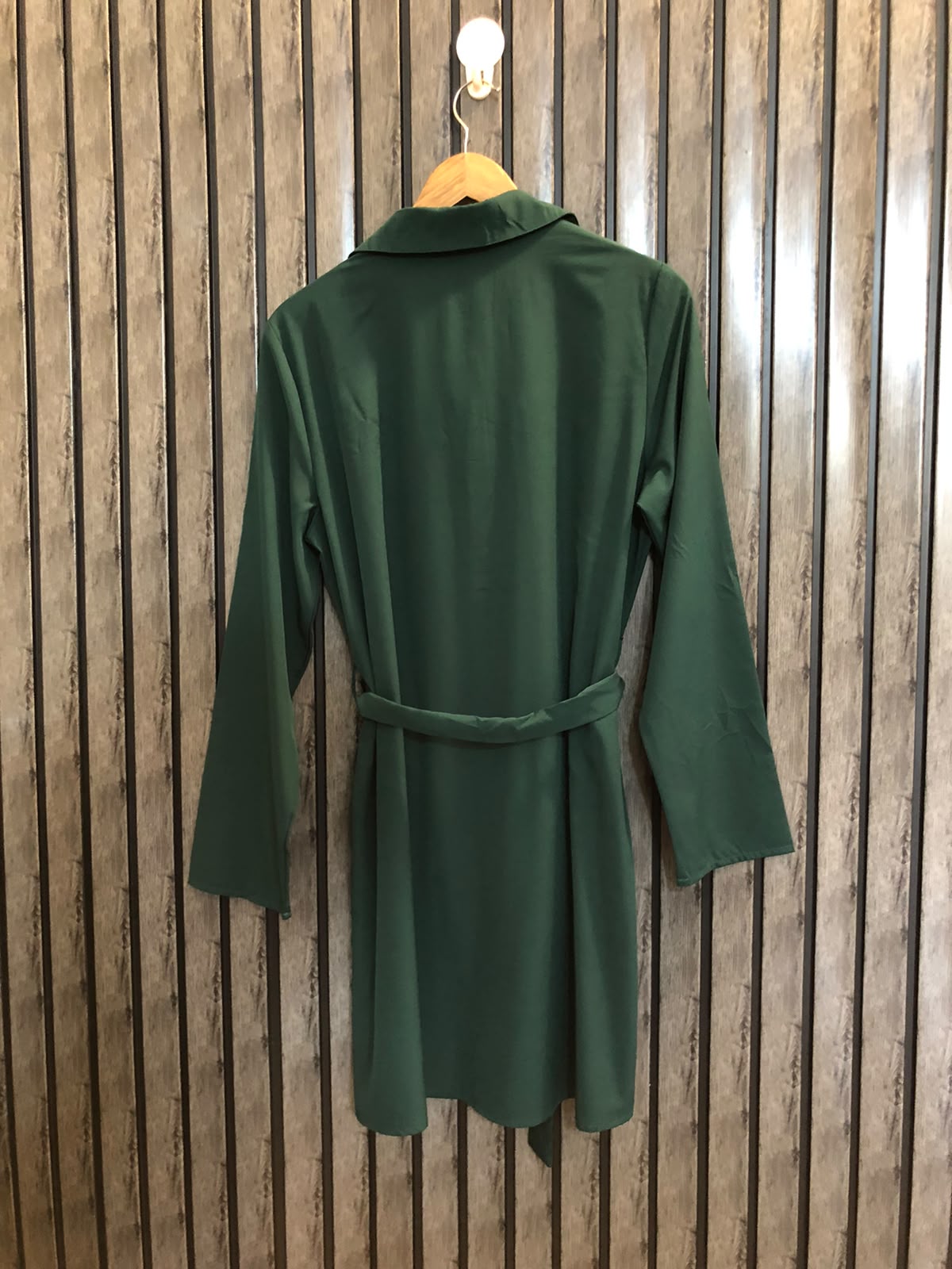 Chest 20  Lenght 33  Fabric silk Branded Women's Long Tops