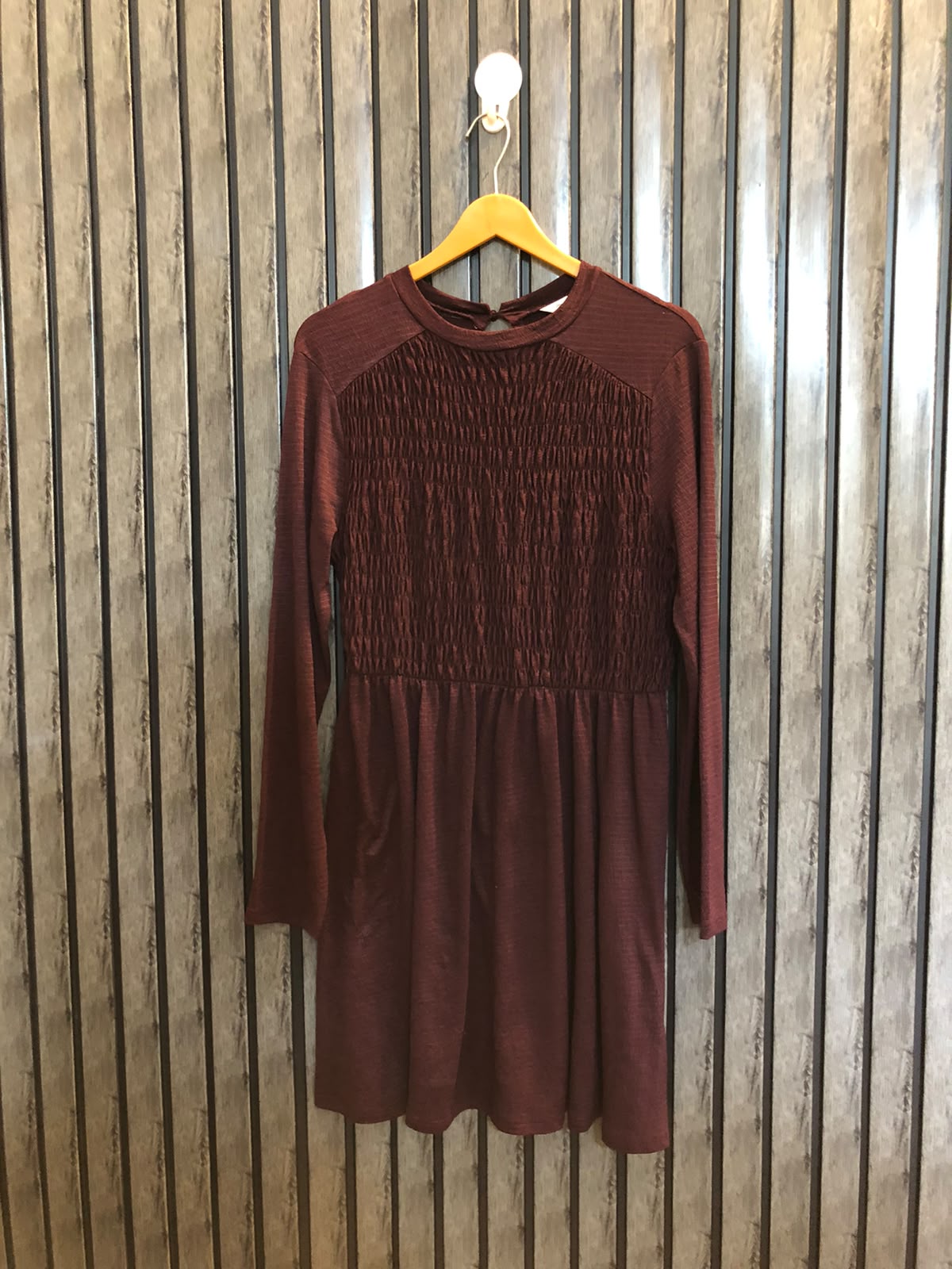 Chest 20  Lenght 35  Fabric silk jersey Casual Women's Long Tops