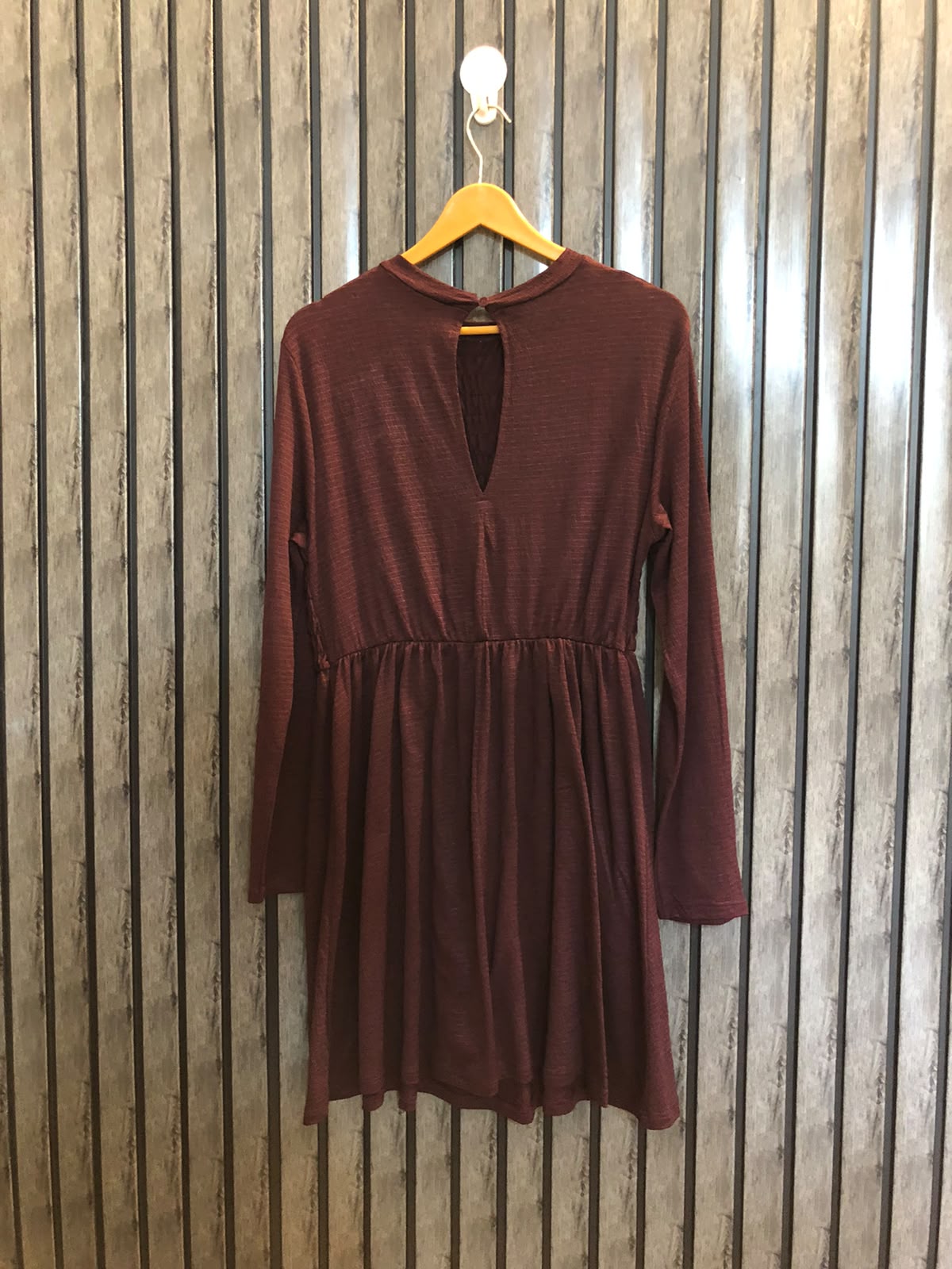 Chest 20  Lenght 35  Fabric silk jersey Casual Women's Long Tops