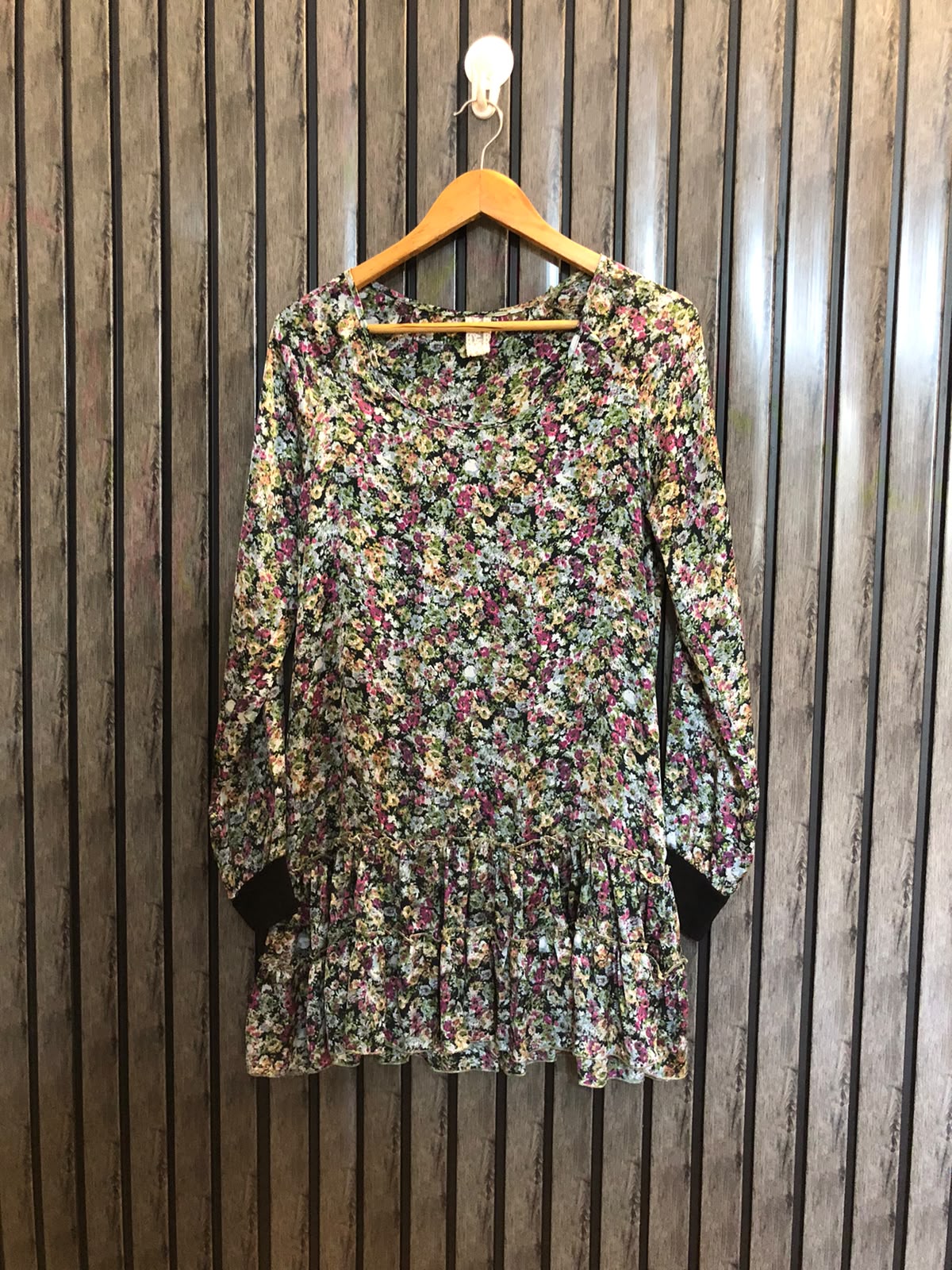 Chest 17  Lenght 30 to 31  Fabric silk Women's Long Tunic Tops