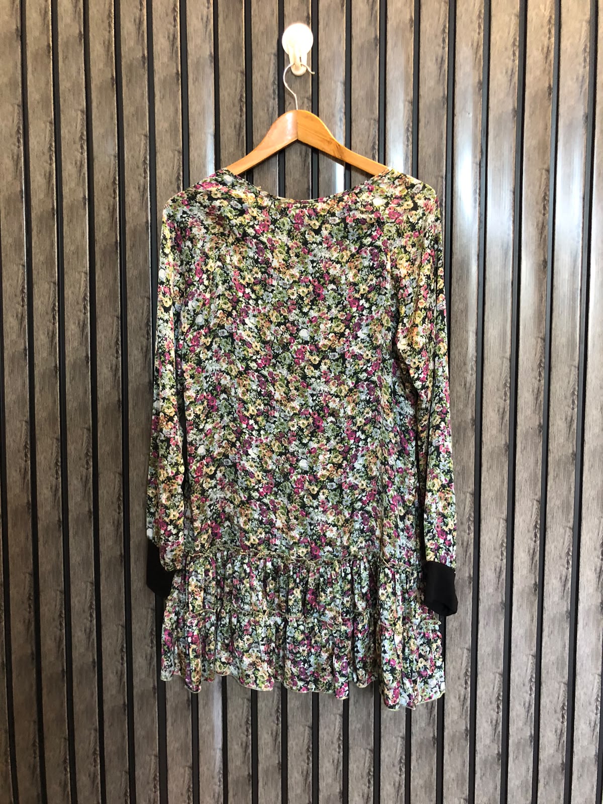Chest 17  Lenght 30 to 31  Fabric silk Women's Long Tunic Tops