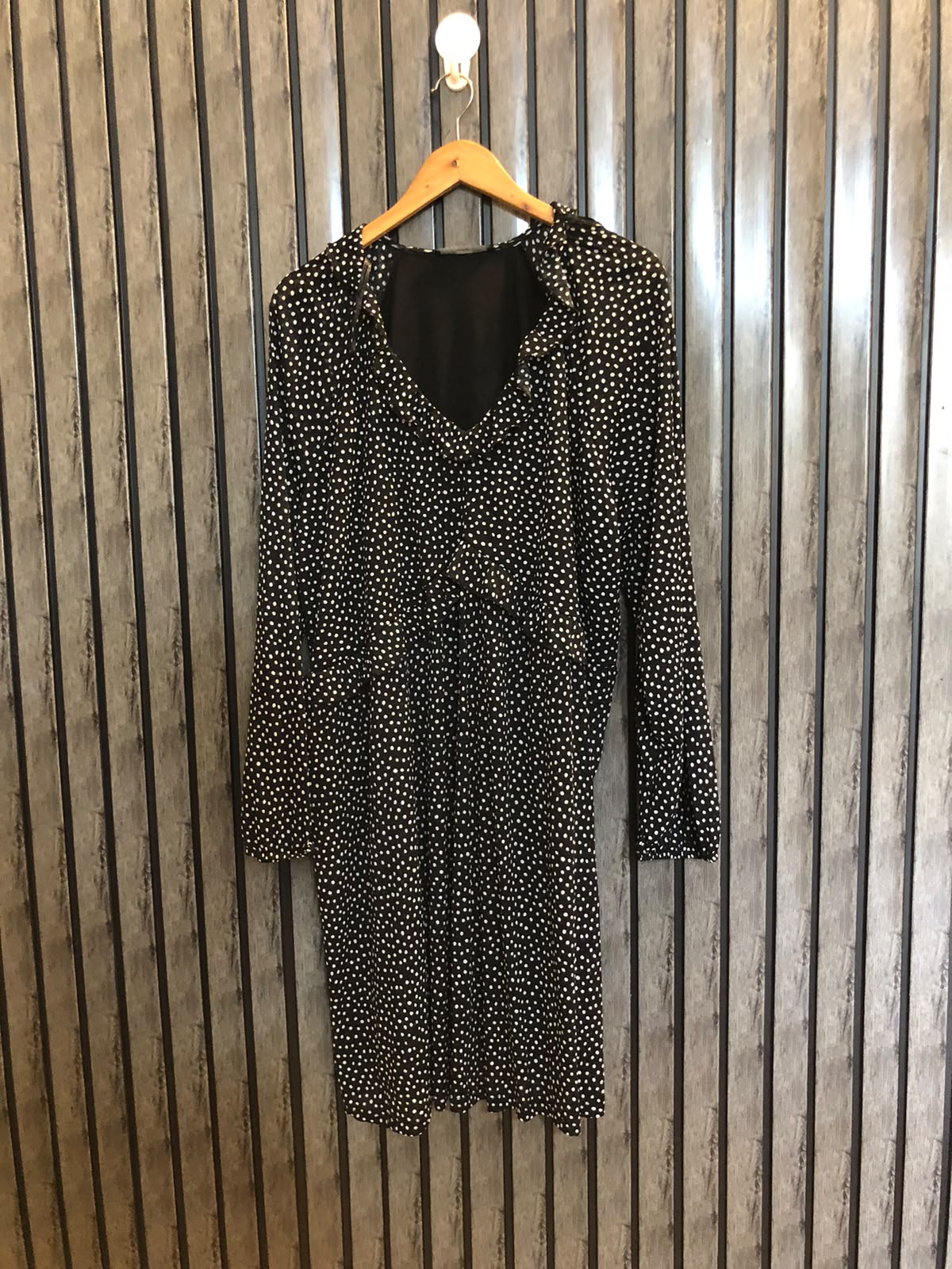 Chest 23  Lenght 37  Fabric silk jersey Women's Boutique Long Tops