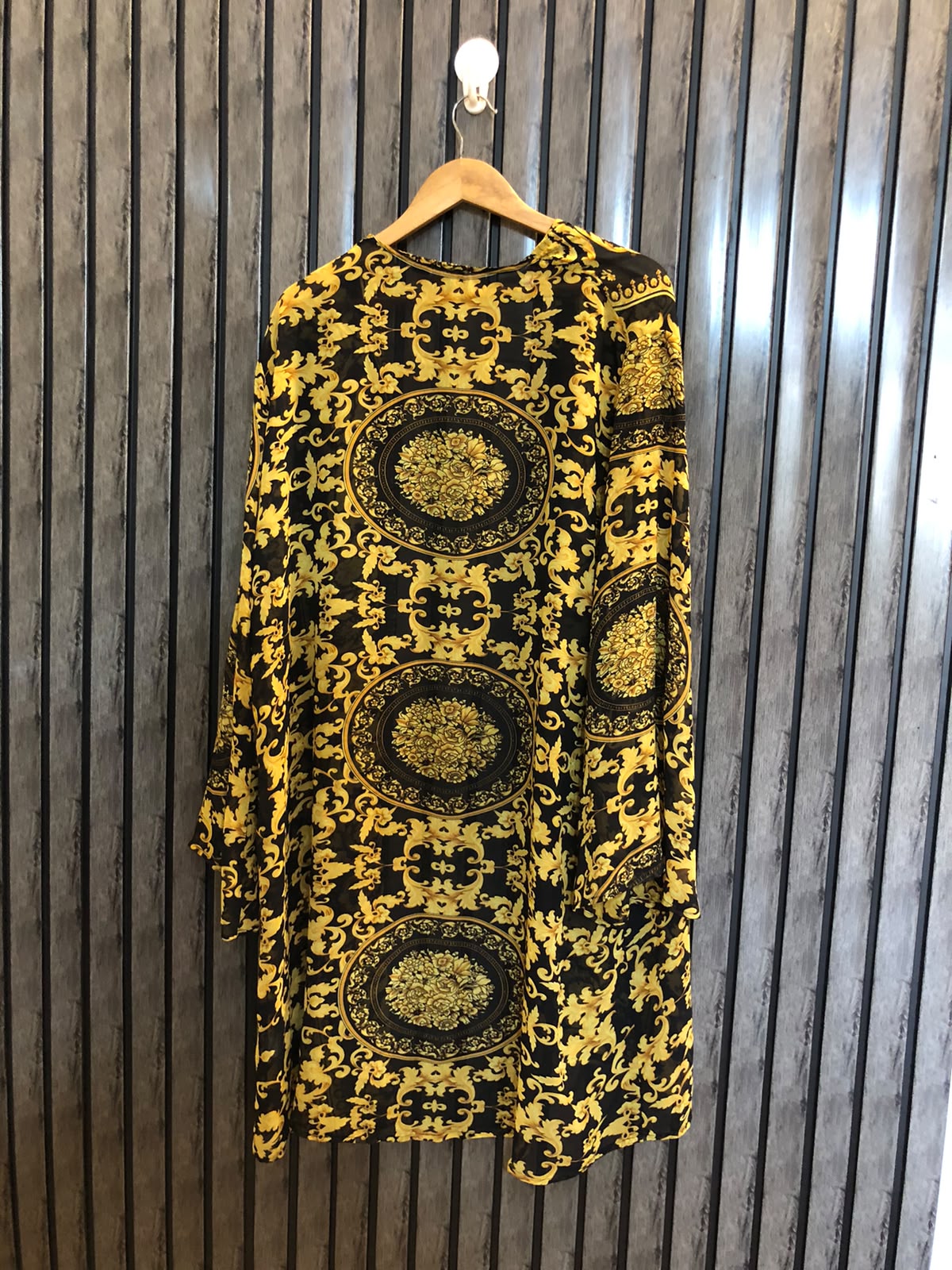 Chest Large  Lenght 38 To 41  Fabric Chiffon Women's Fashion Shrug