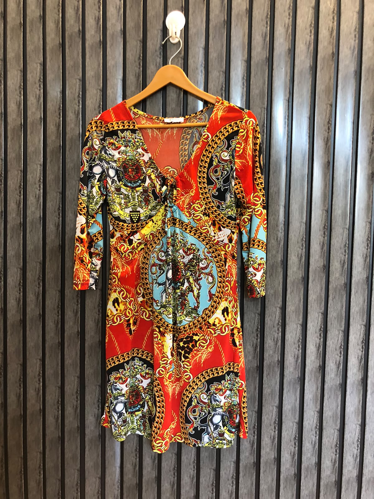 Chest 19  Lenght 33  Fabric Silk Jersey Ladies Long Top