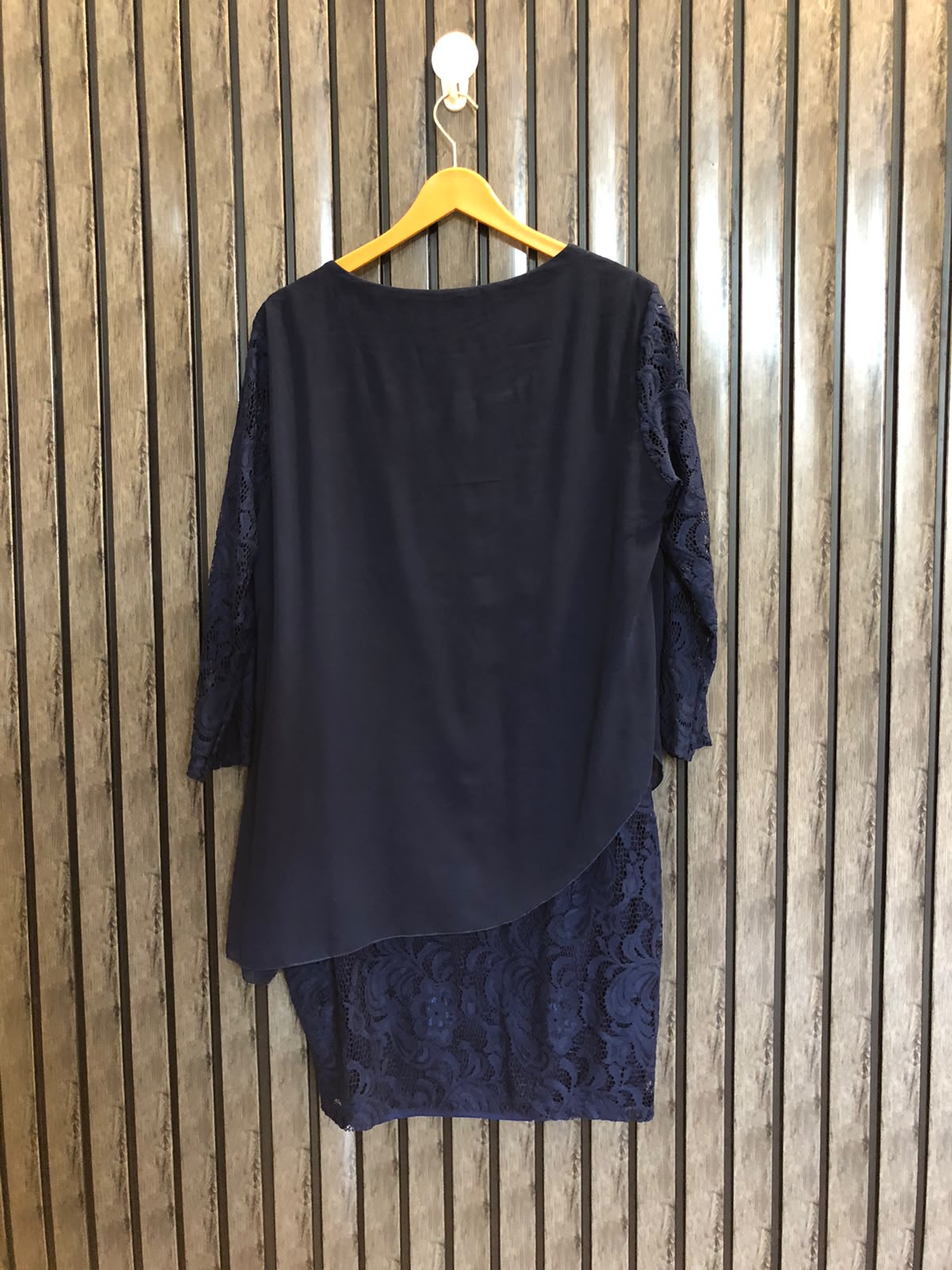 Chest 20  Lenght 34  Fabric chiffon and net Luxury Women's Long Tops