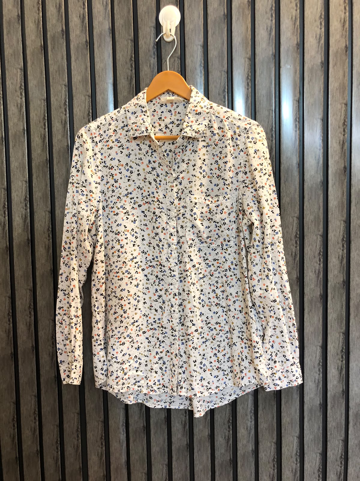 Chest 19  Length 26 To 27  Fabric Linen Women's Western Wear Top