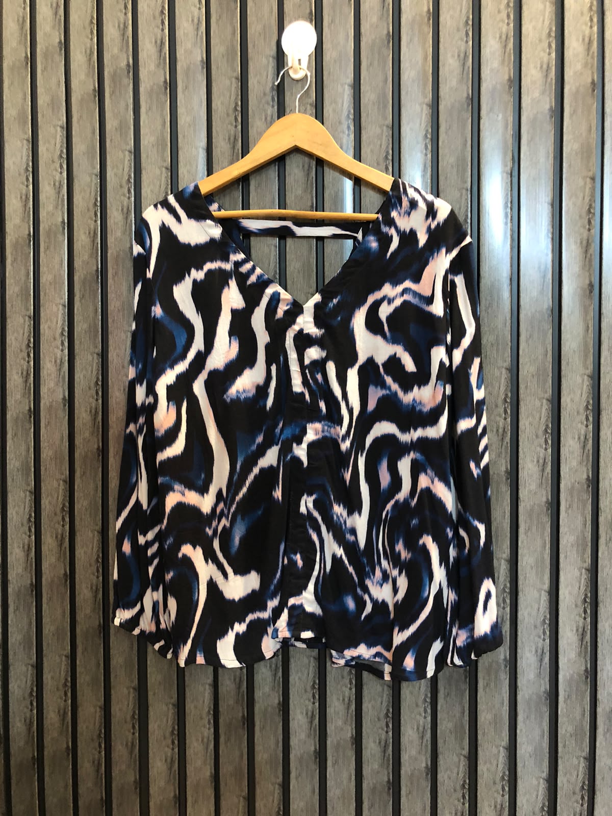 Chest 21  Length 25  Fabric Cotton Women's Fashionable Summer Top