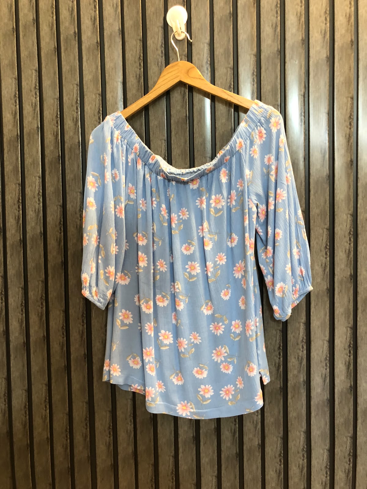 Chest 21  Length 22  Fabric Cotton Ladies Stylish Summer Top