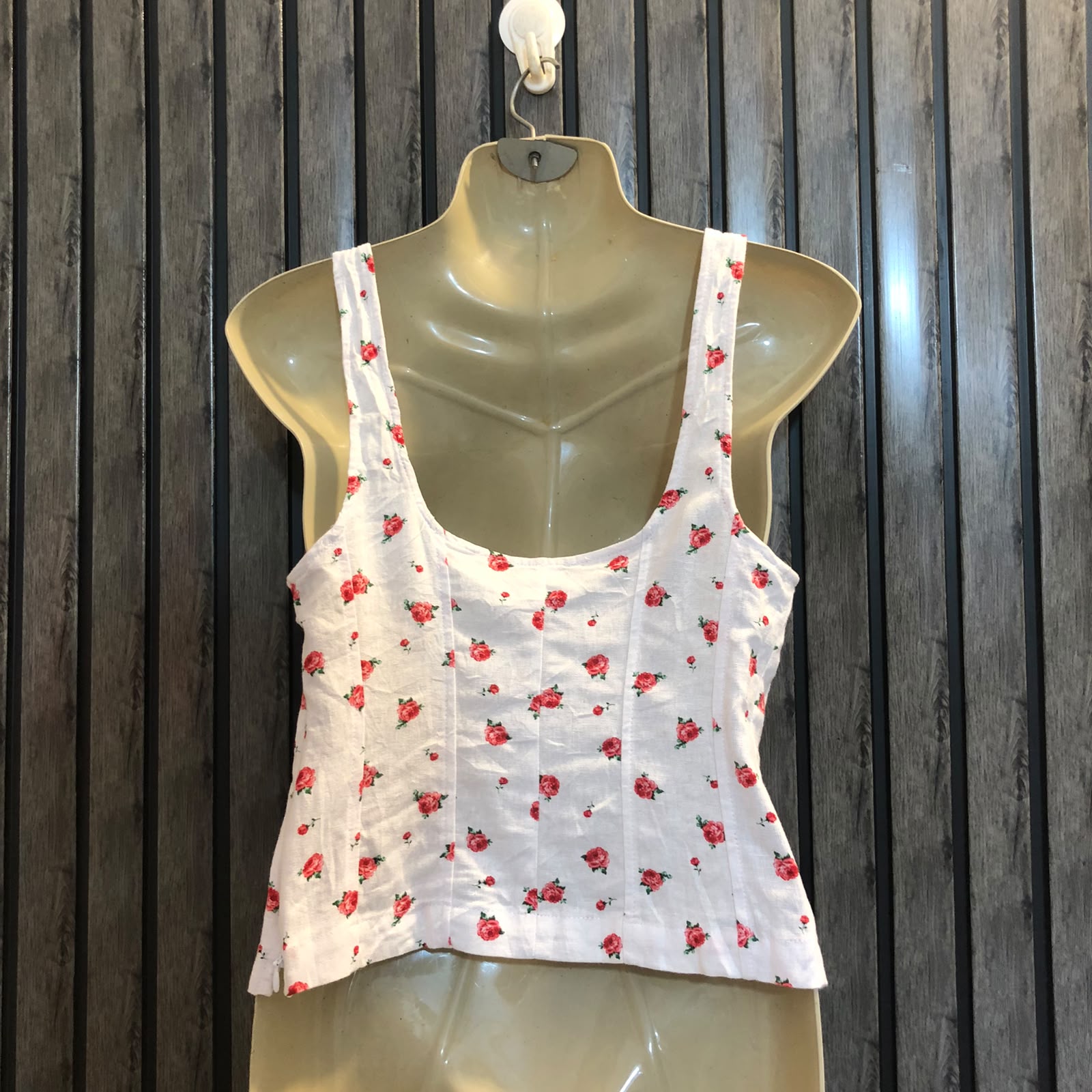 Chest 17  Length 17  Fabric cotton Women's Trendy Crop Top