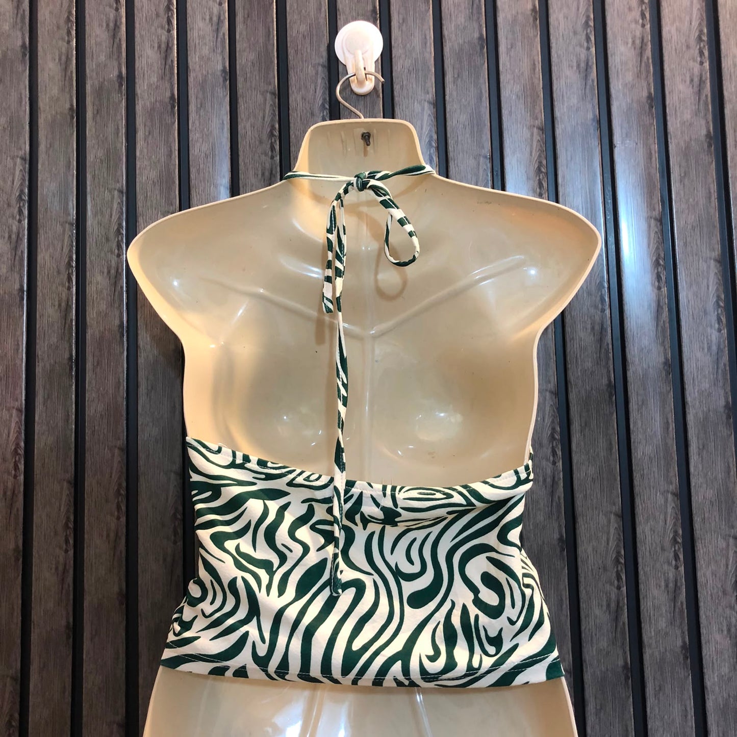 Chest medium  Length 15  Fabric silk jersey Women's Trend Crop Top