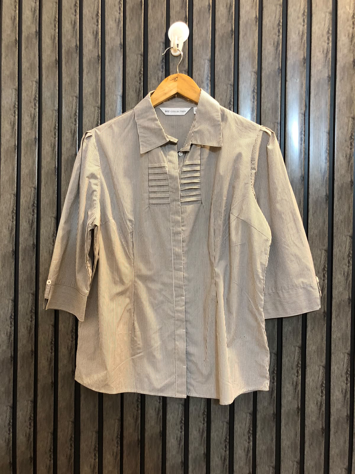 Chest 20  Length 23  Fabric cotton Women's Fashion Full Sleeve Top