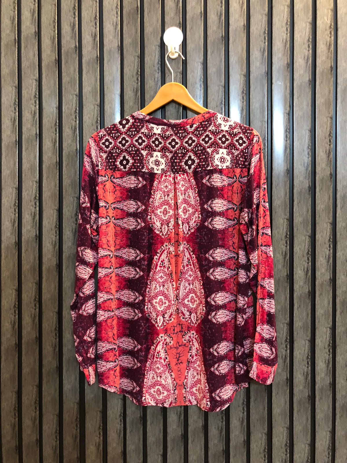 Chest 20  Length 27  Fabric net Women's Trendy Full Sleeve Top