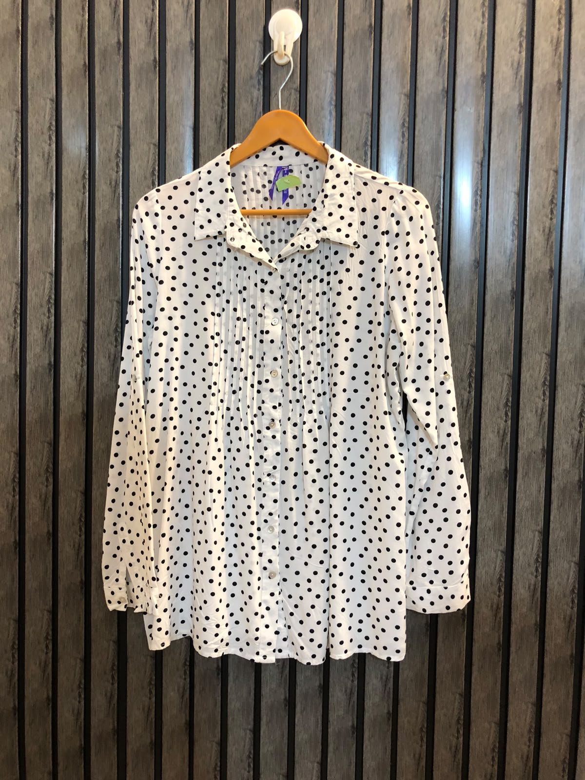 Chest 19  Length 26  Fabric linen Women's Stylish Full Sleeve Top