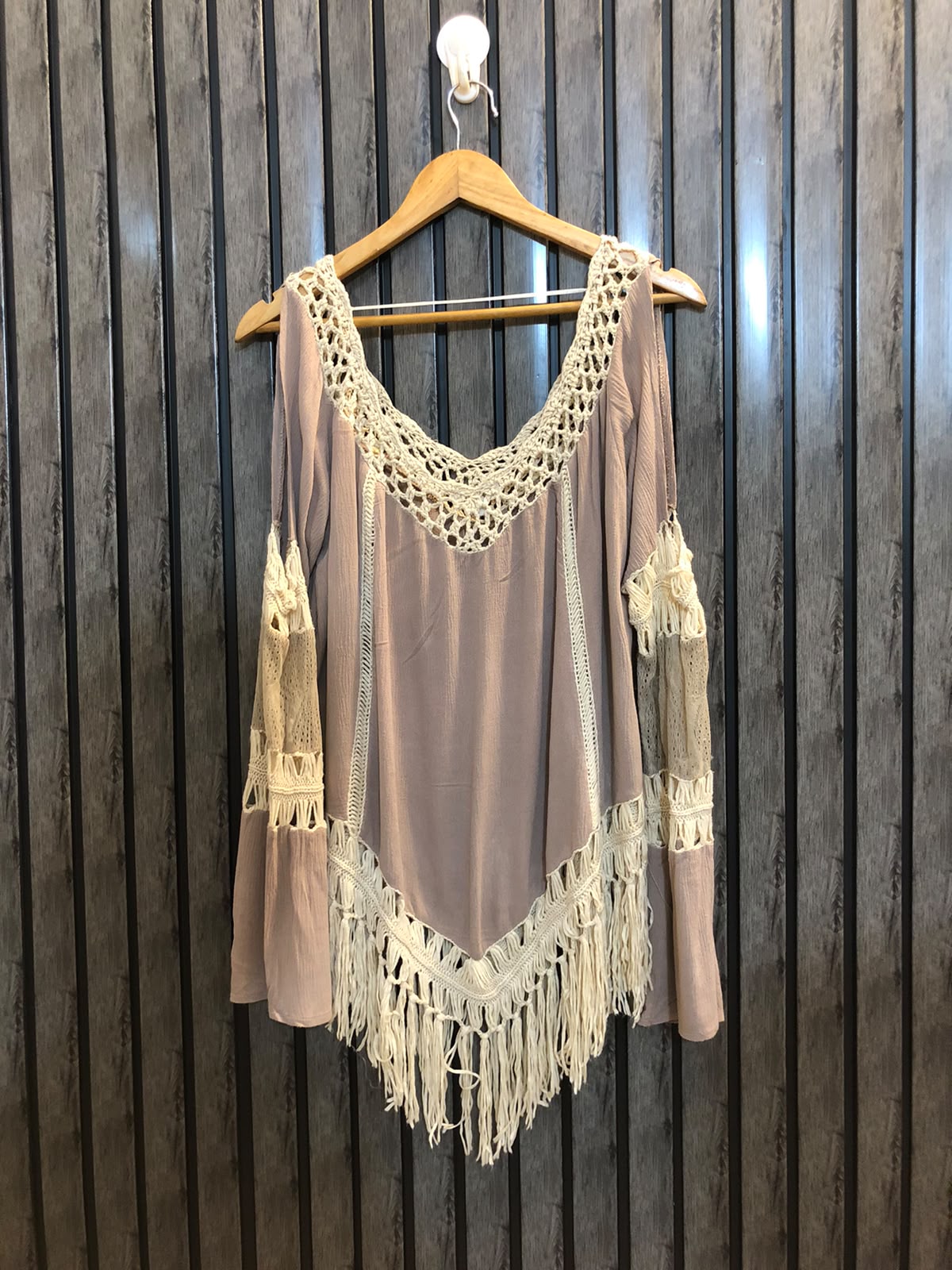 Chest 21  Length 28  Fabric cotton Women's Fashion Wear Full Sleeve Top