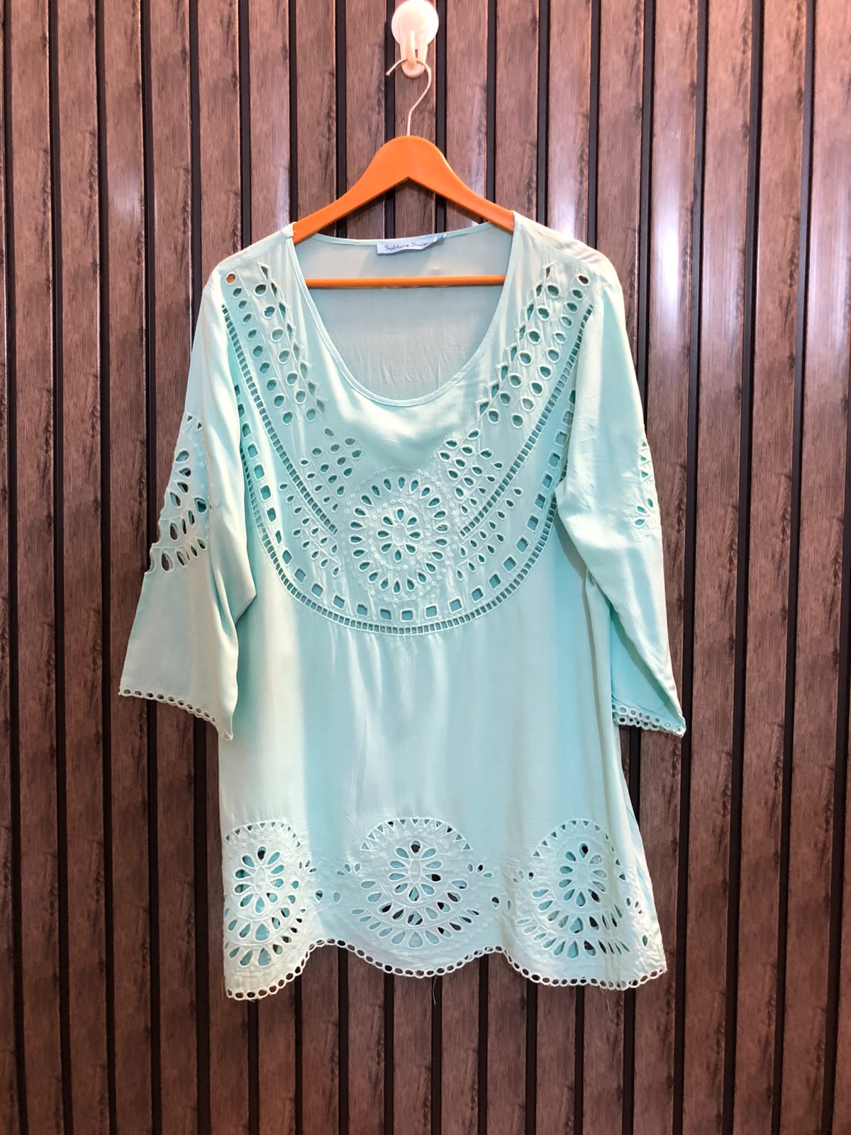 Chest 20  Length 28  Fabric linen Women's Fashion Collection Top