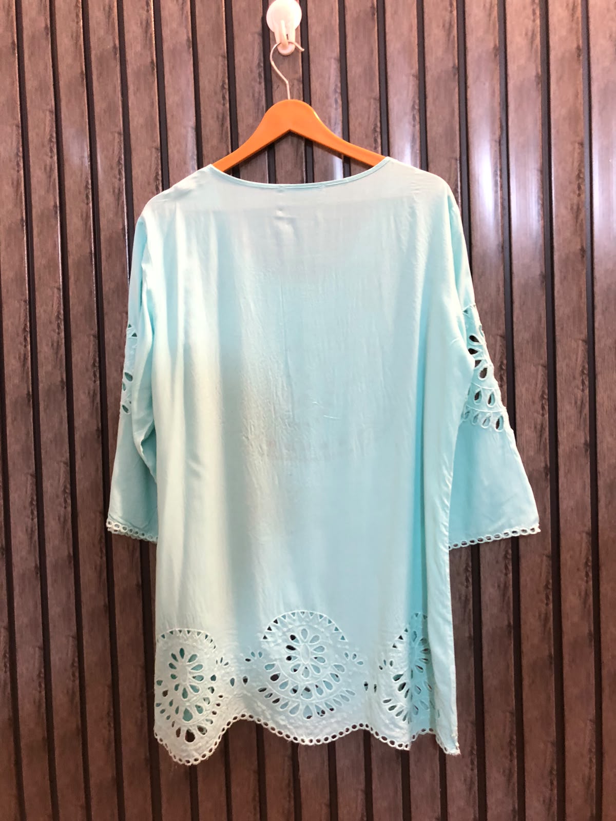 Chest 20  Length 28  Fabric linen Women's Fashion Collection Top