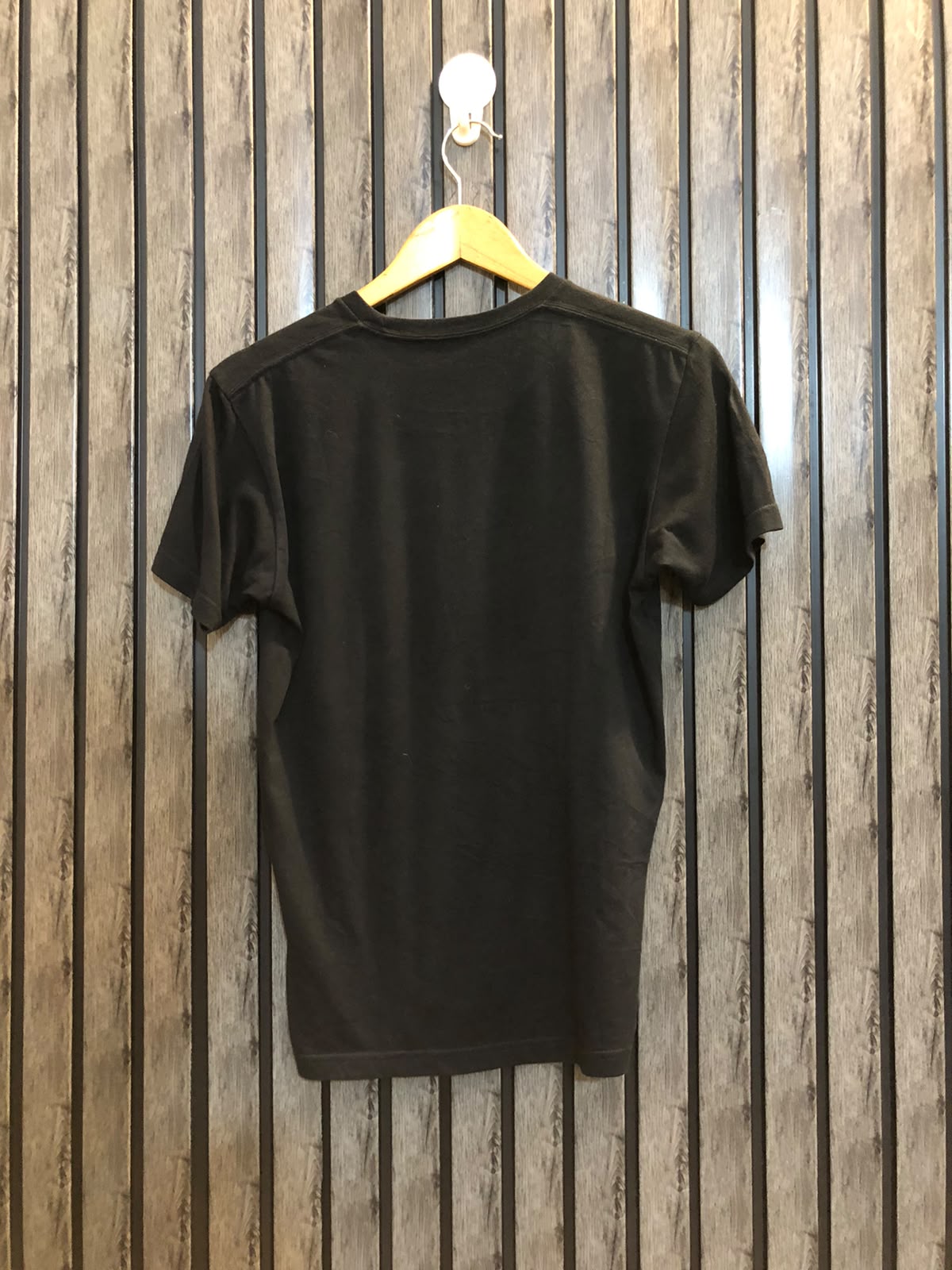 Chest 18  Length 22 Women's Fashion T-Shirt