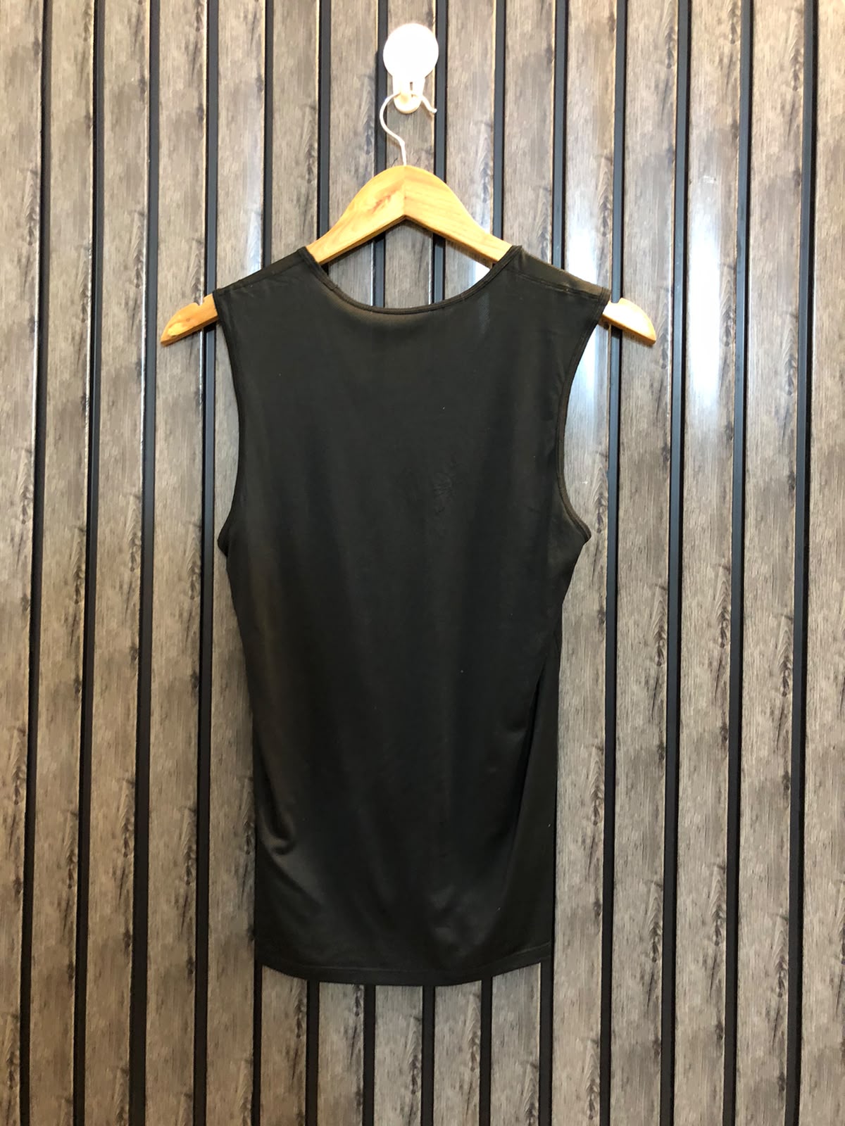 Chest 18  Length 21 Women's Chic T-Shirt
