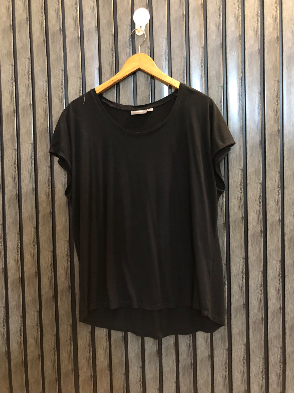 Chest 23  Length 24 To 25 Women's Everyday Fashion Tee