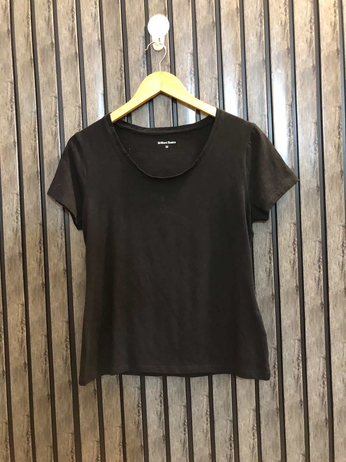 Chest 18  Length 20 Women's Casual Fashion T-Shirt
