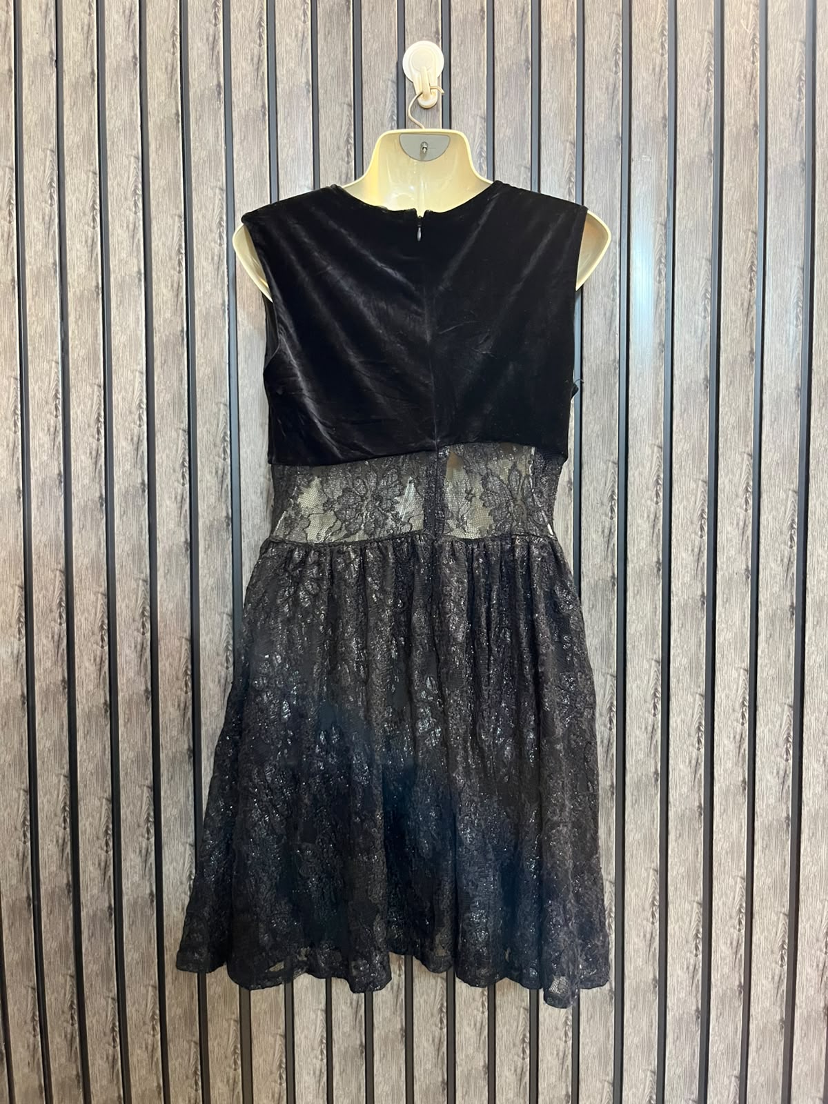 Chest 19  Length 31  Fabric Net Women's Stylish Western Clothing