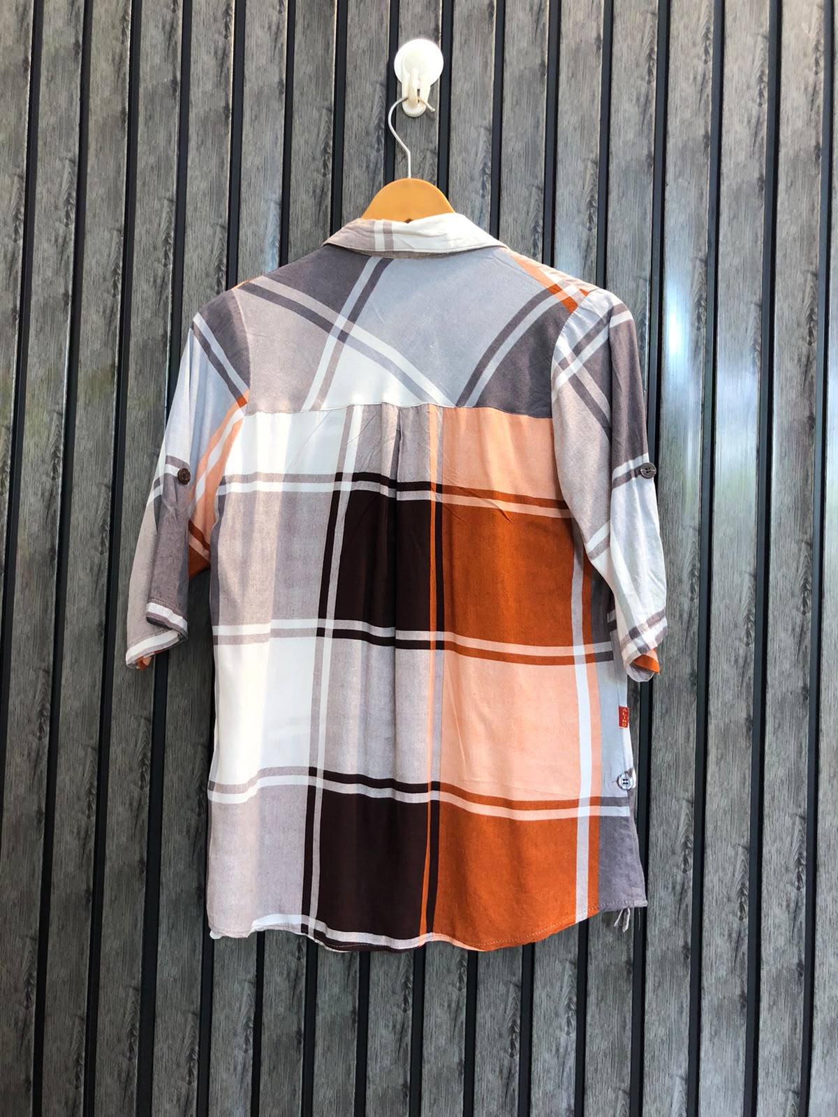 Chest 19  Length 24  Fabric Linen Women's Elegant half sleeve Top