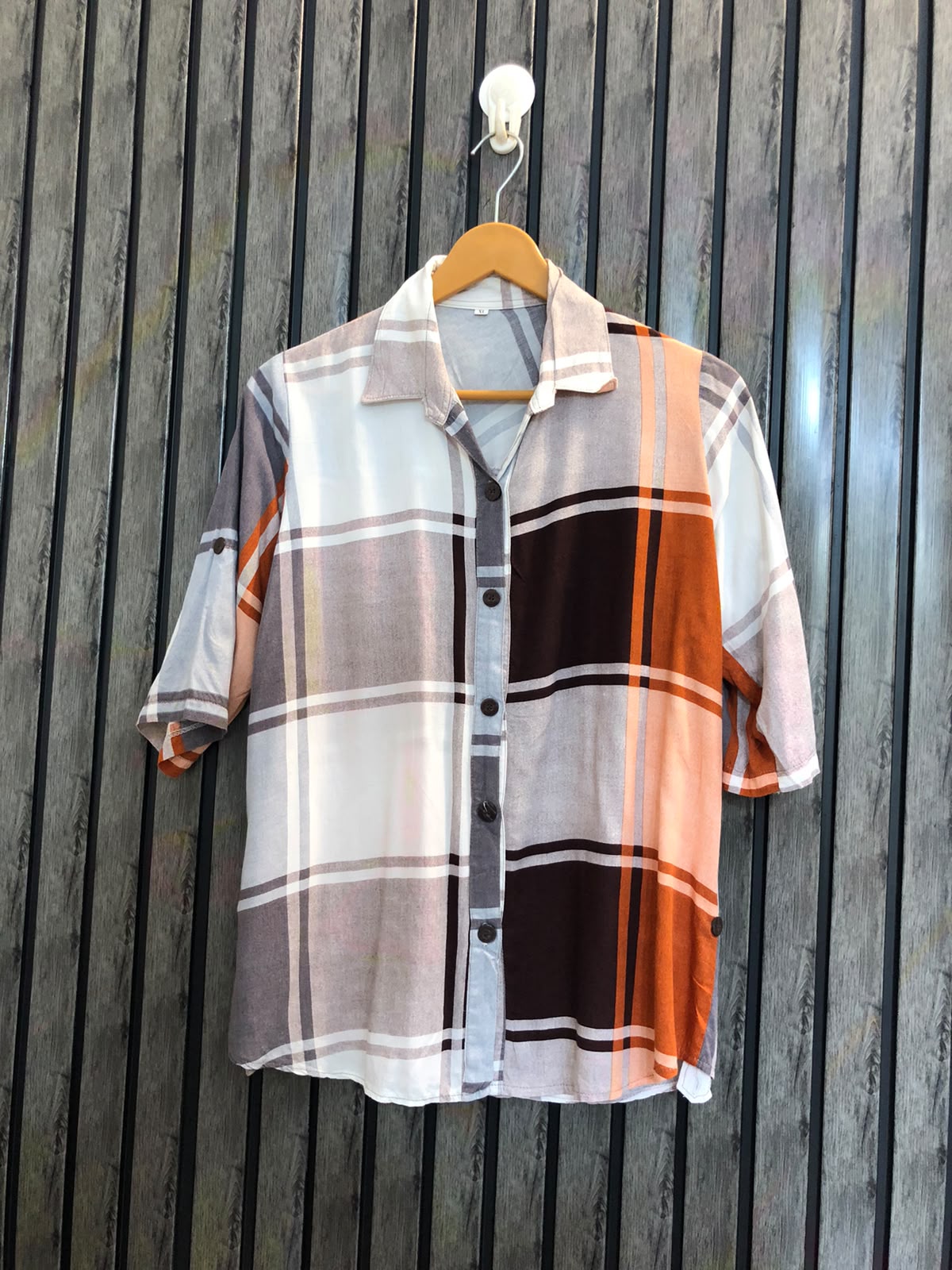 Chest 19  Length 24  Fabric Linen Women's Elegant half sleeve Top