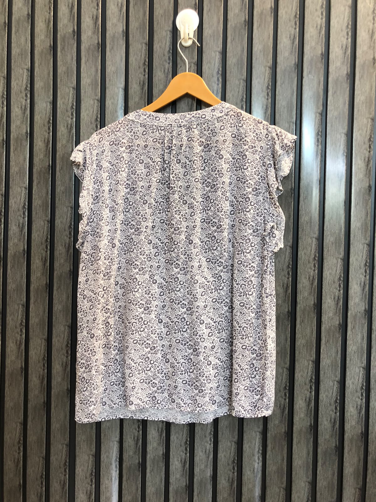 Chest 20  Length 23  Fabric Linen Women's New Arrival Half Sleeves Top