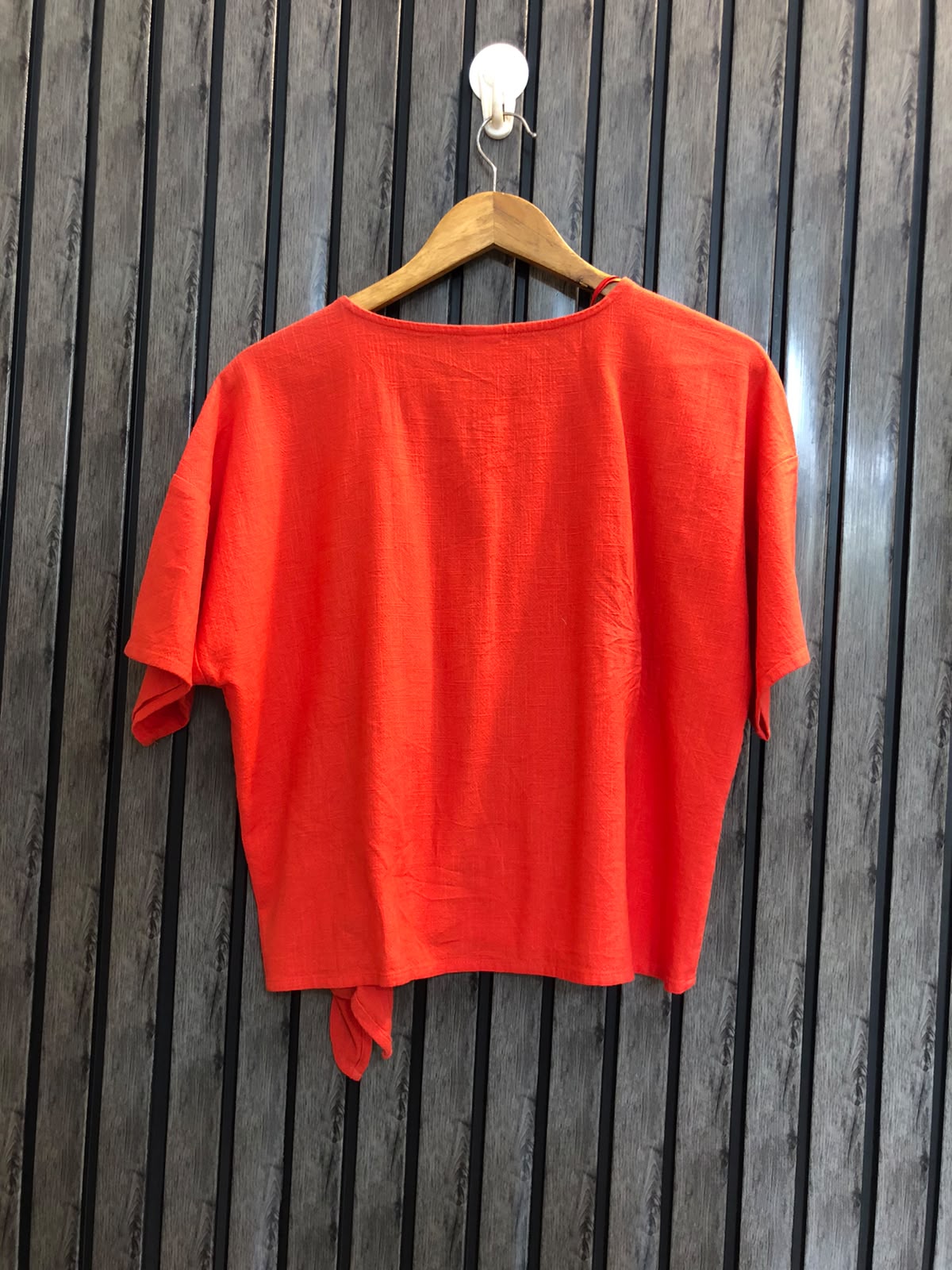 Chest 21  Length 20  Fabric Rayon Women's Premium Crop Top