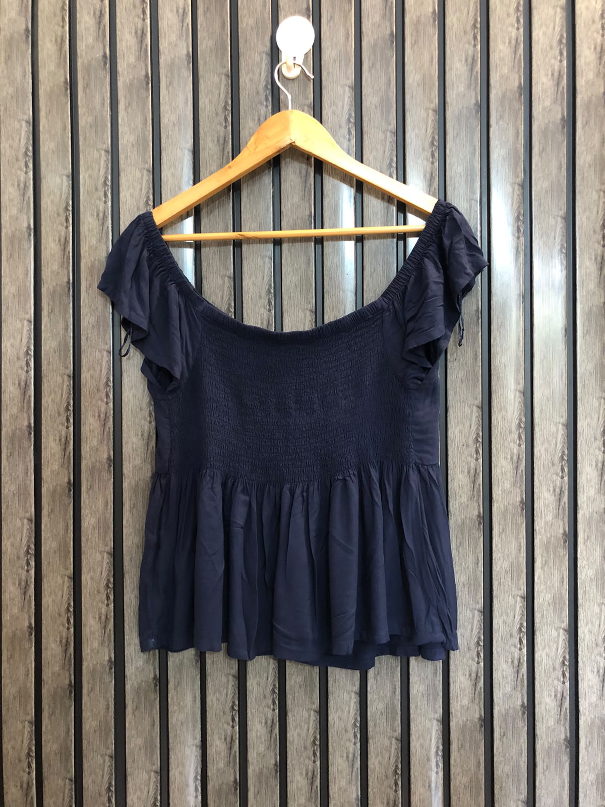 Chest 19  Length 21  Fabric Linen Women's Elegant Half Sleeves Top