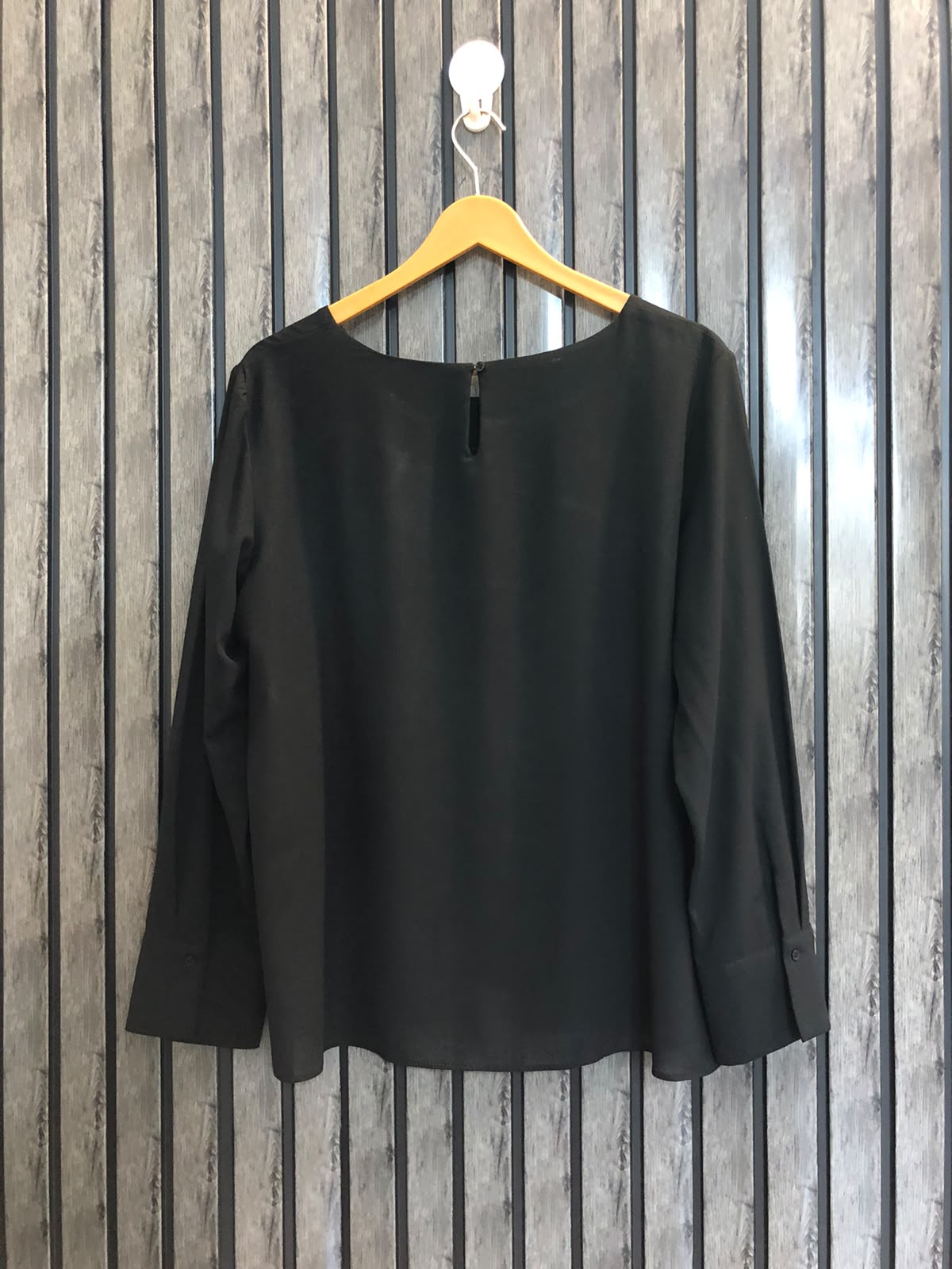 Chest 21  Lenght 23  Fabric chiffon Women's Designer Full Sleeve Tops