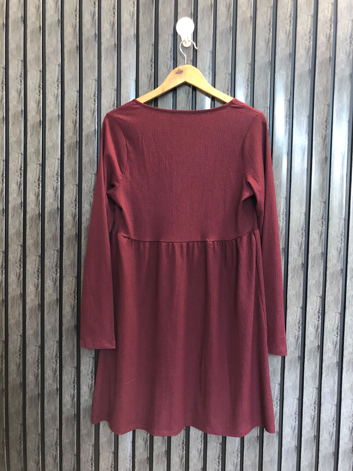 Chest 21  Lenght 34  Fabric silk jersey Modern Women's Full Sleeve Fashion Tops
