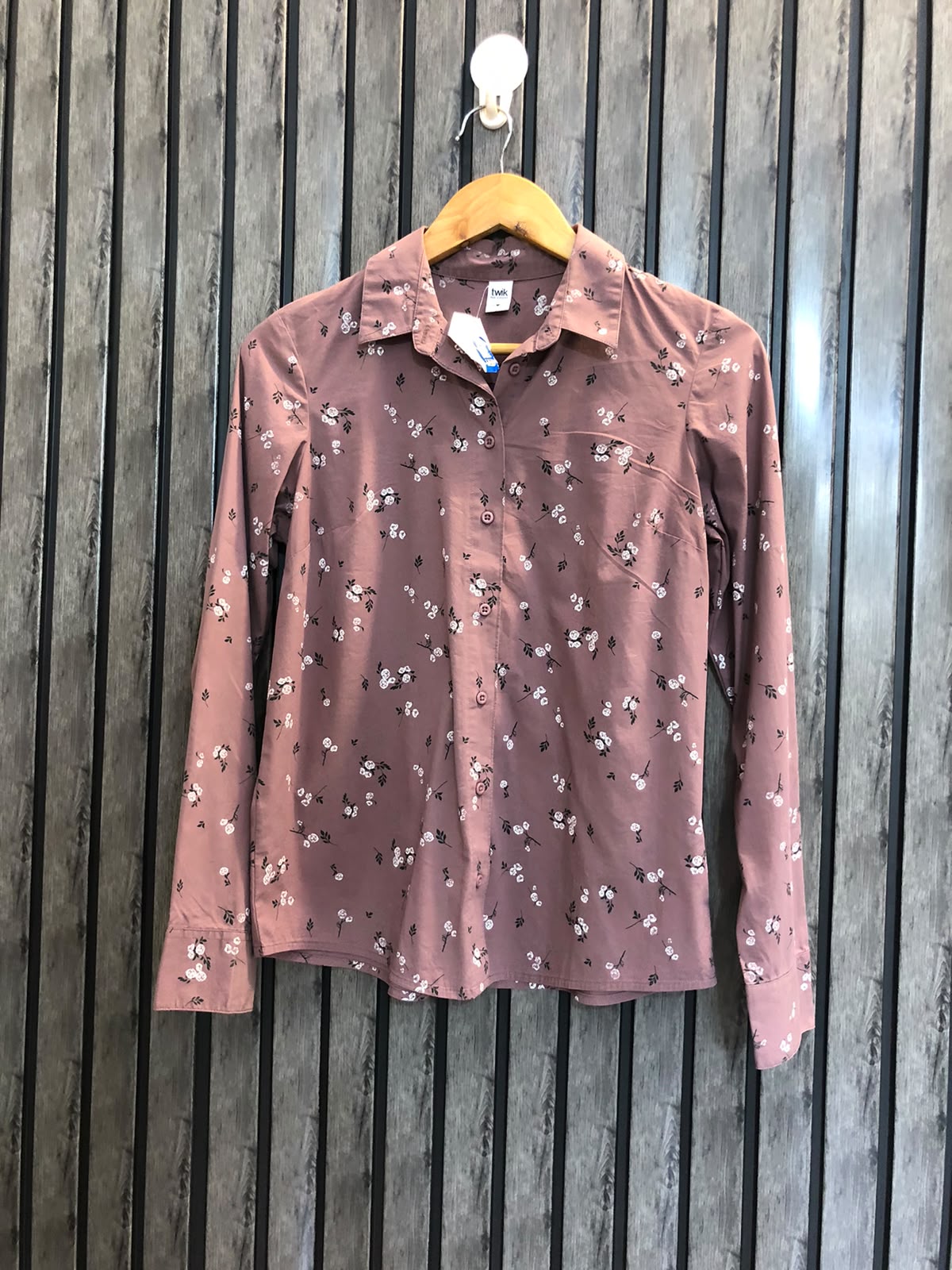 Chest 17  Lenght 22  Fabric cotton silk Women's Everyday Long Sleeve Tops
