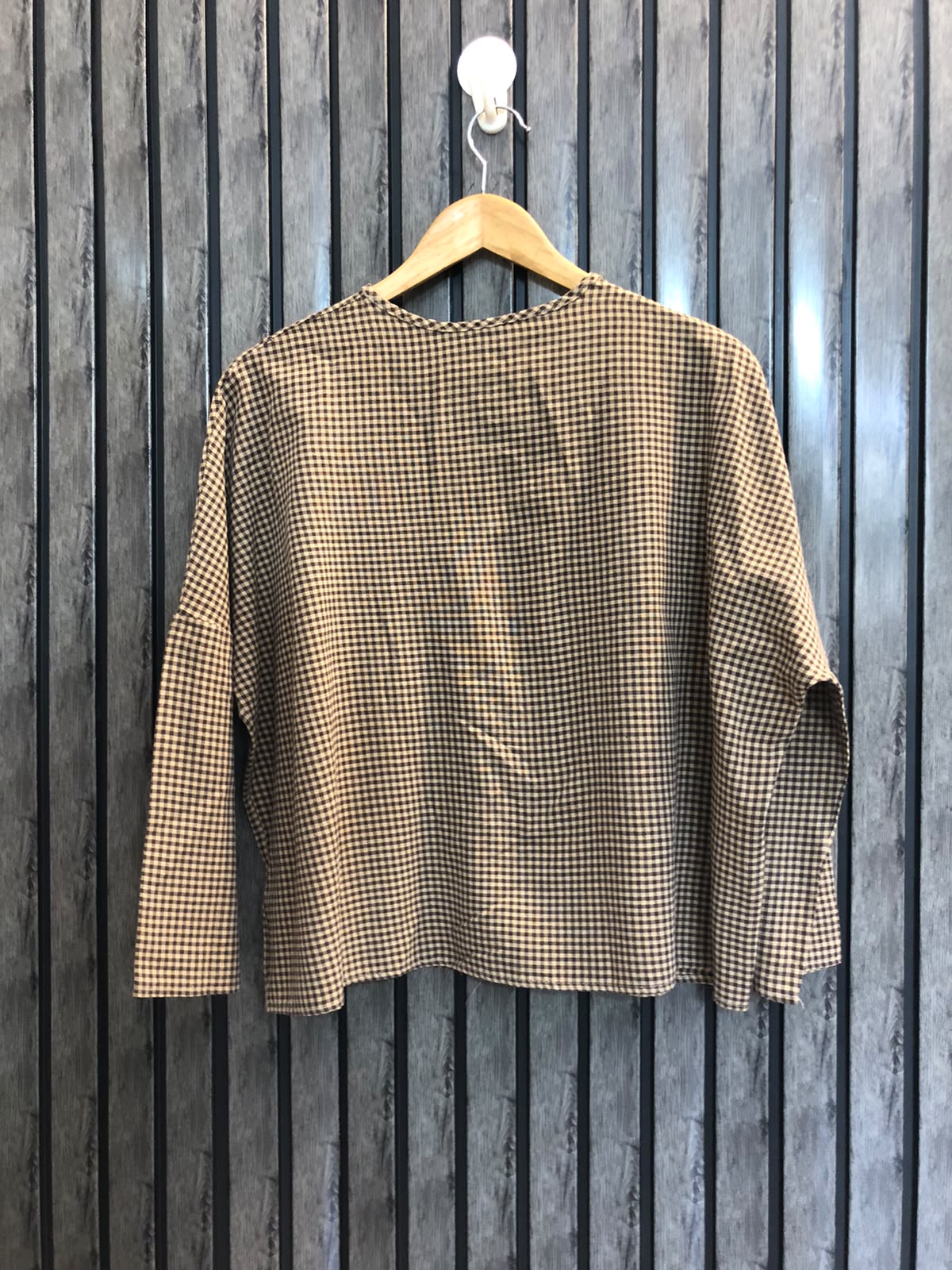 Chest medium  baggy style  Lenght 20  Fabric cotton silk Comfortable Full Sleeve Tops for Women