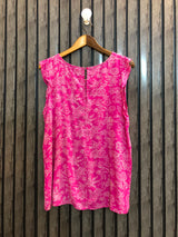 Chest 20  Length 25  Fabric Linen Western Branded Sleeveless Top