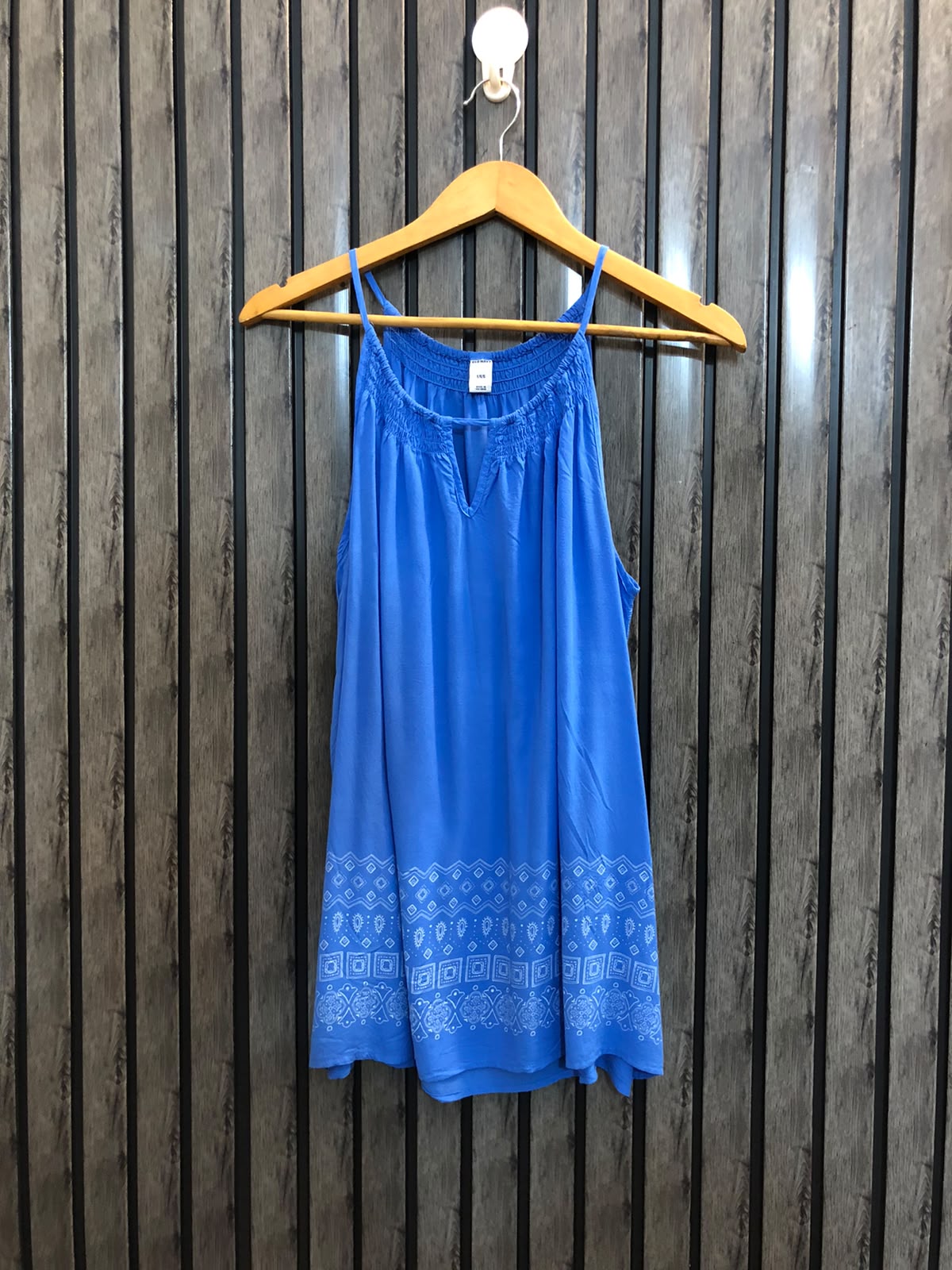 Chest 20  Length 26  Fabric linen Branded Sleeveless Tops for Women
