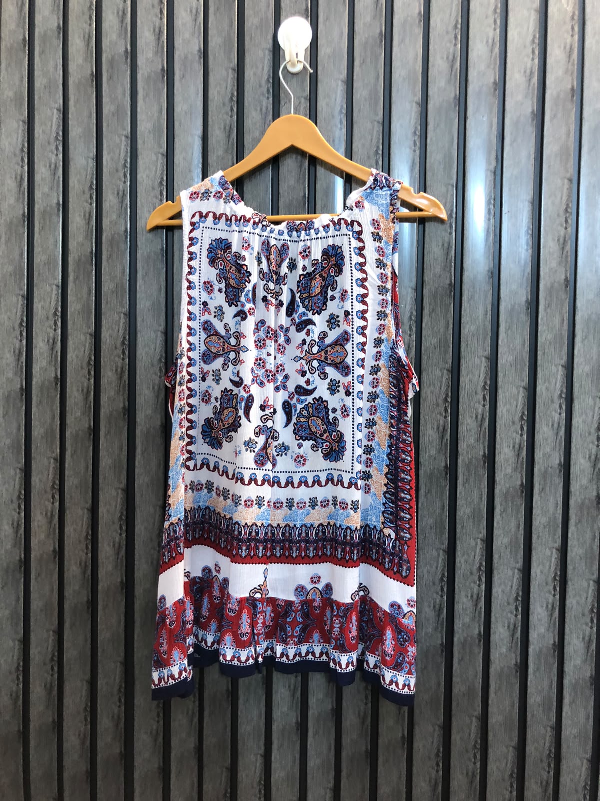 Chest 22  Length 26  Fabric cotton Women's Branded Sleeveless Tops